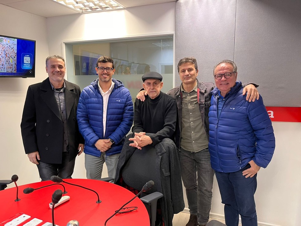 Bernardo Pessi e Carlos Schmidt no programa Debate Diário: Avaí pode perder atletas