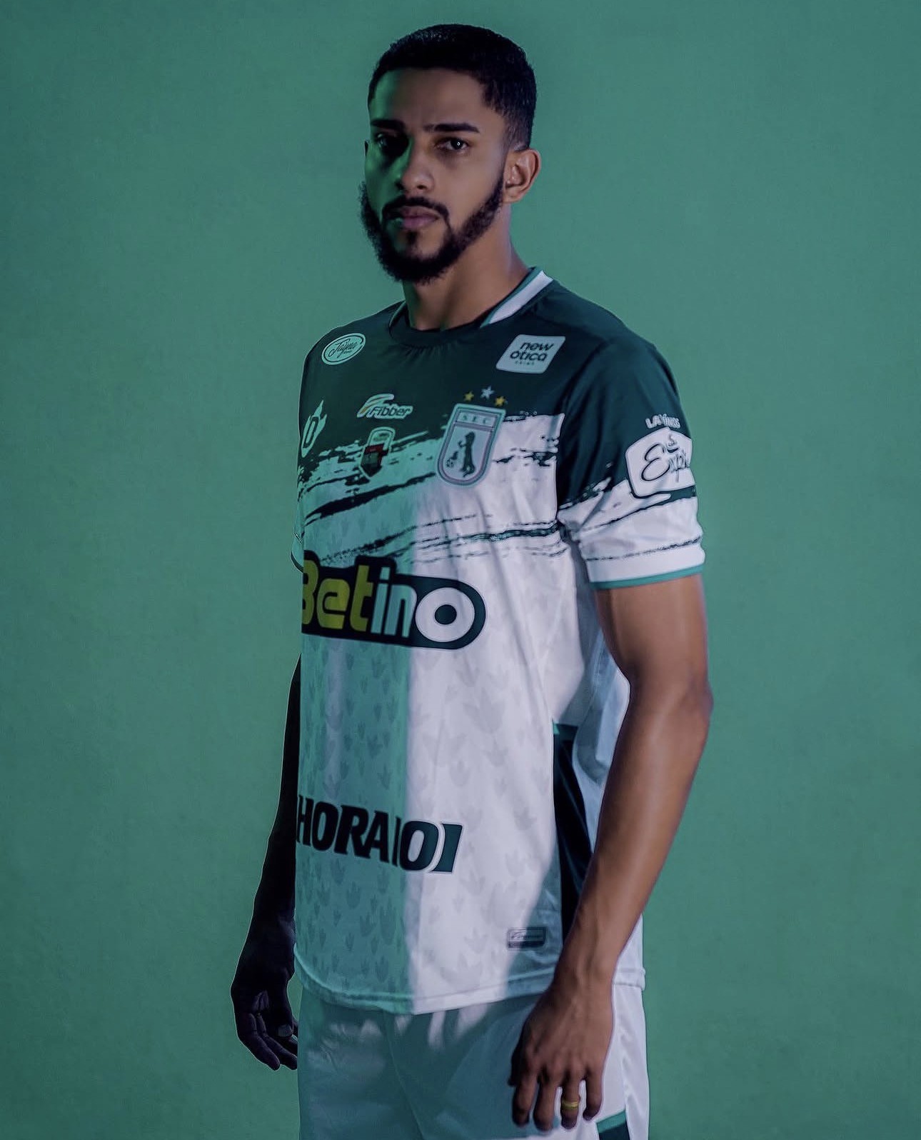 Campinense contrata o zagueiro Gabriel Araújo, vice-campeão paraibano pelo Sousa em 2023