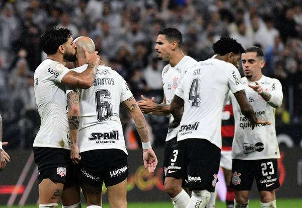 Corinthians deve se preocupar com risco de rebaixamento no Brasileirão? Simule resultados