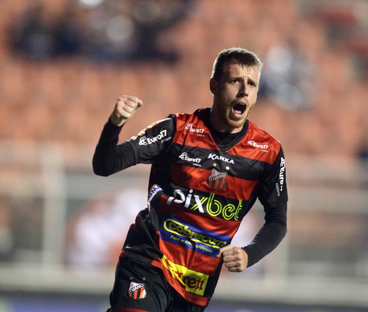 O centroavante Aylon, do Novorizontino, pode ser o novo contratante do Santos - Foto: Reprodução