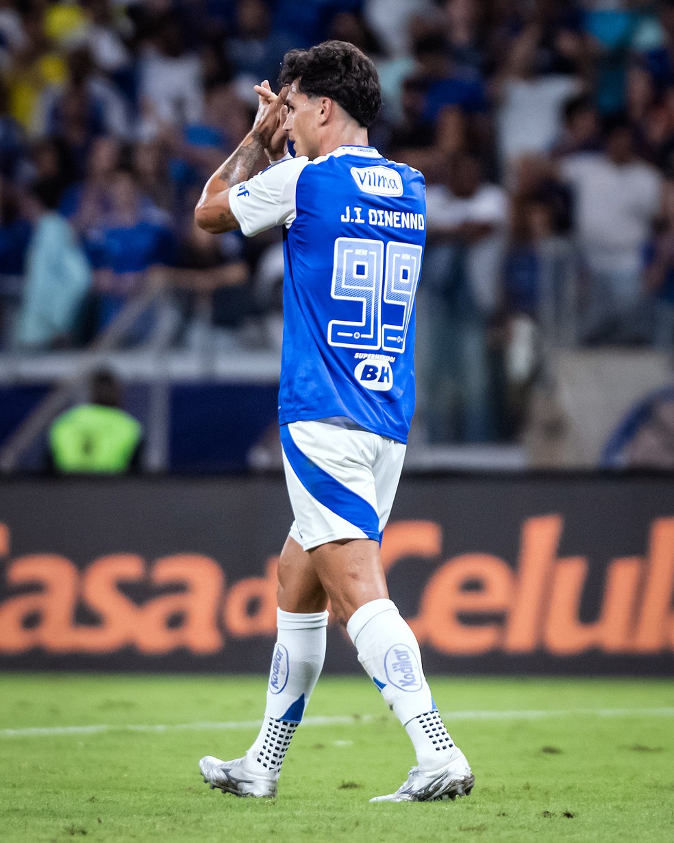 Juan Dinenno tem saída do Cruzeiro anunciada — Foto: Foto: Divulgação/Cruzeiro