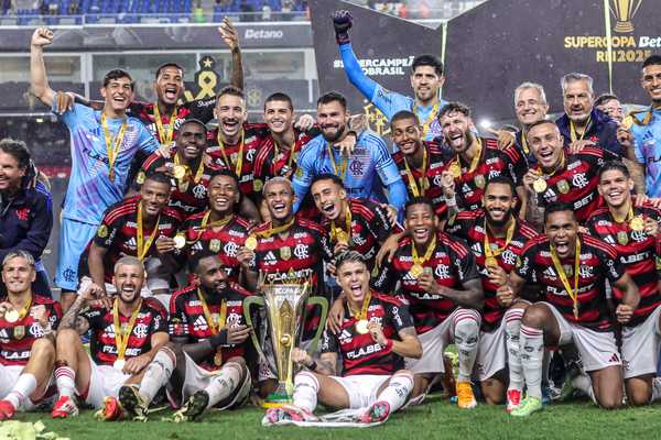 Times com Mais Vitórias: Flamengo, Palmeiras e Grêmio Dominam Brasil Nos Últimos 10 Anos
