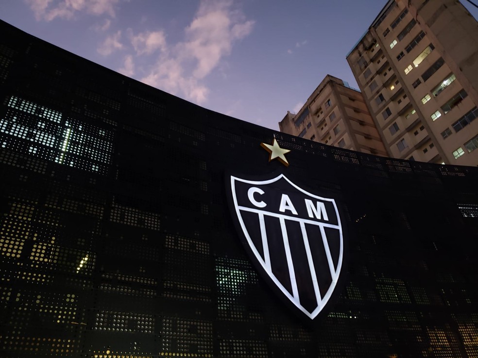 Direção do Atlético-MG decidiu assinar com a Libra e deixar a Liga Forte Futebol — Foto: Fred Ribeiro