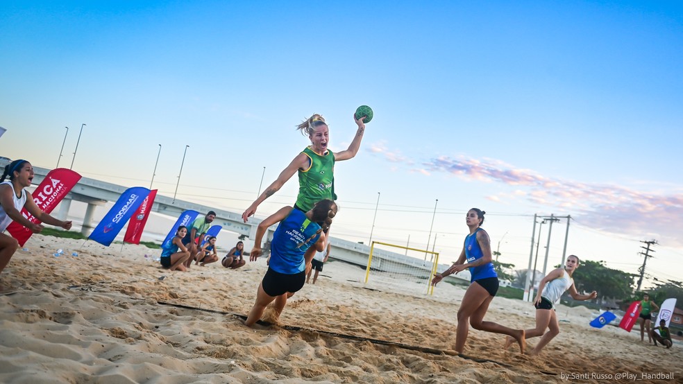 Handebol de praia será esporte de exibição nos Jogos de Paris - Esportes DP