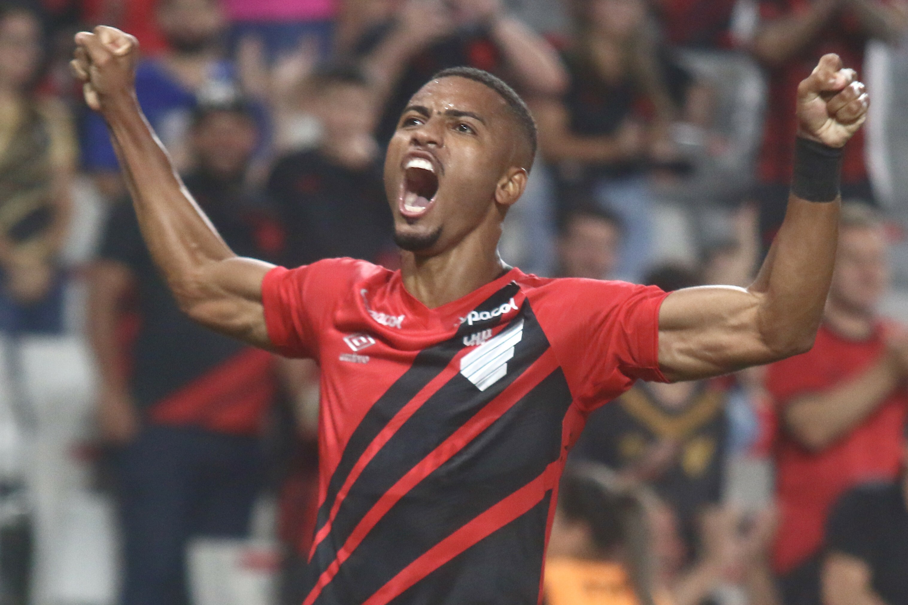Athletico 3x1 São Joseense: assista aos gols do jogo do Paranaense | Ge
