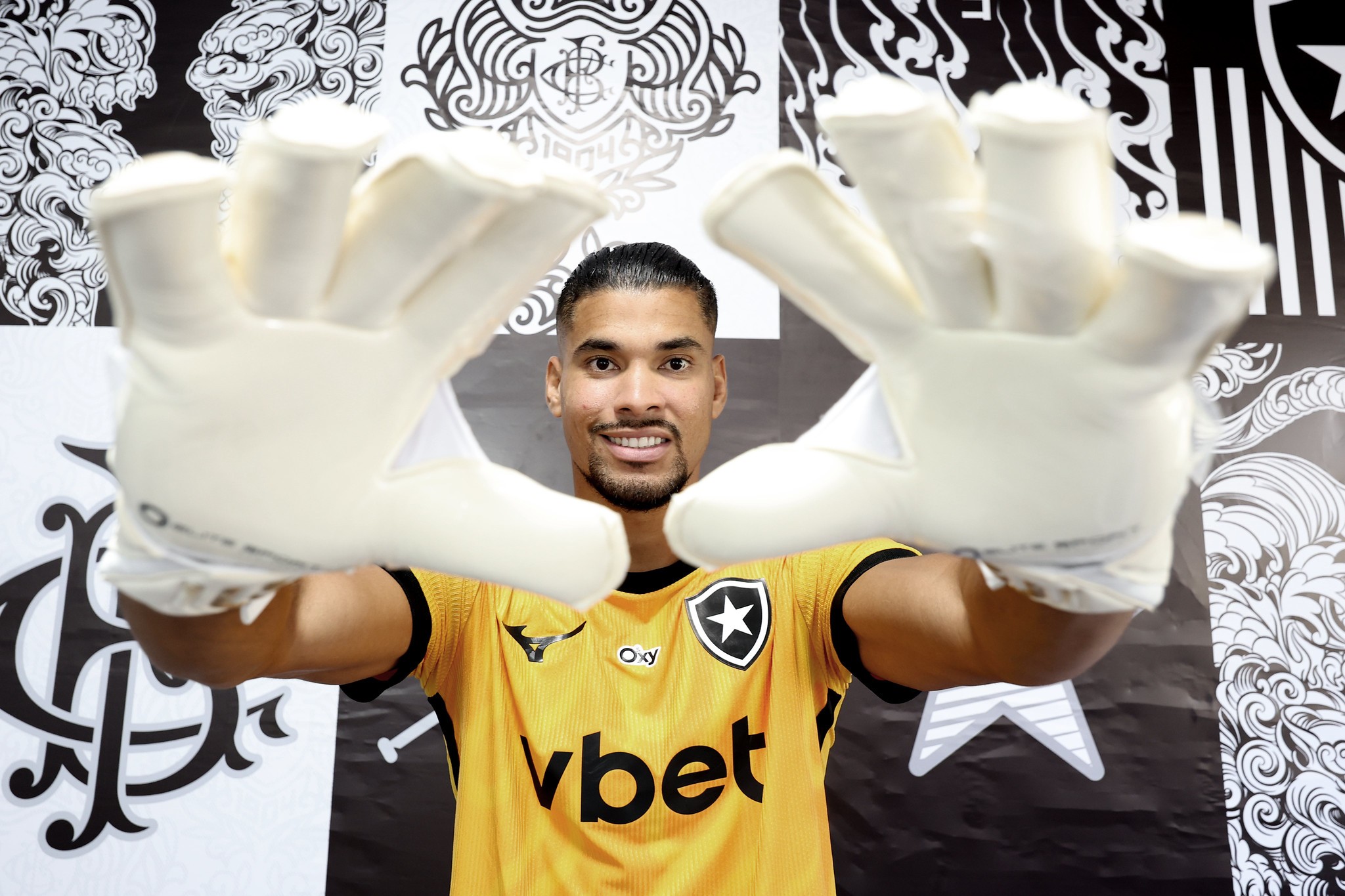 Botafogo fortalece defesa no pós-Copa; veja números