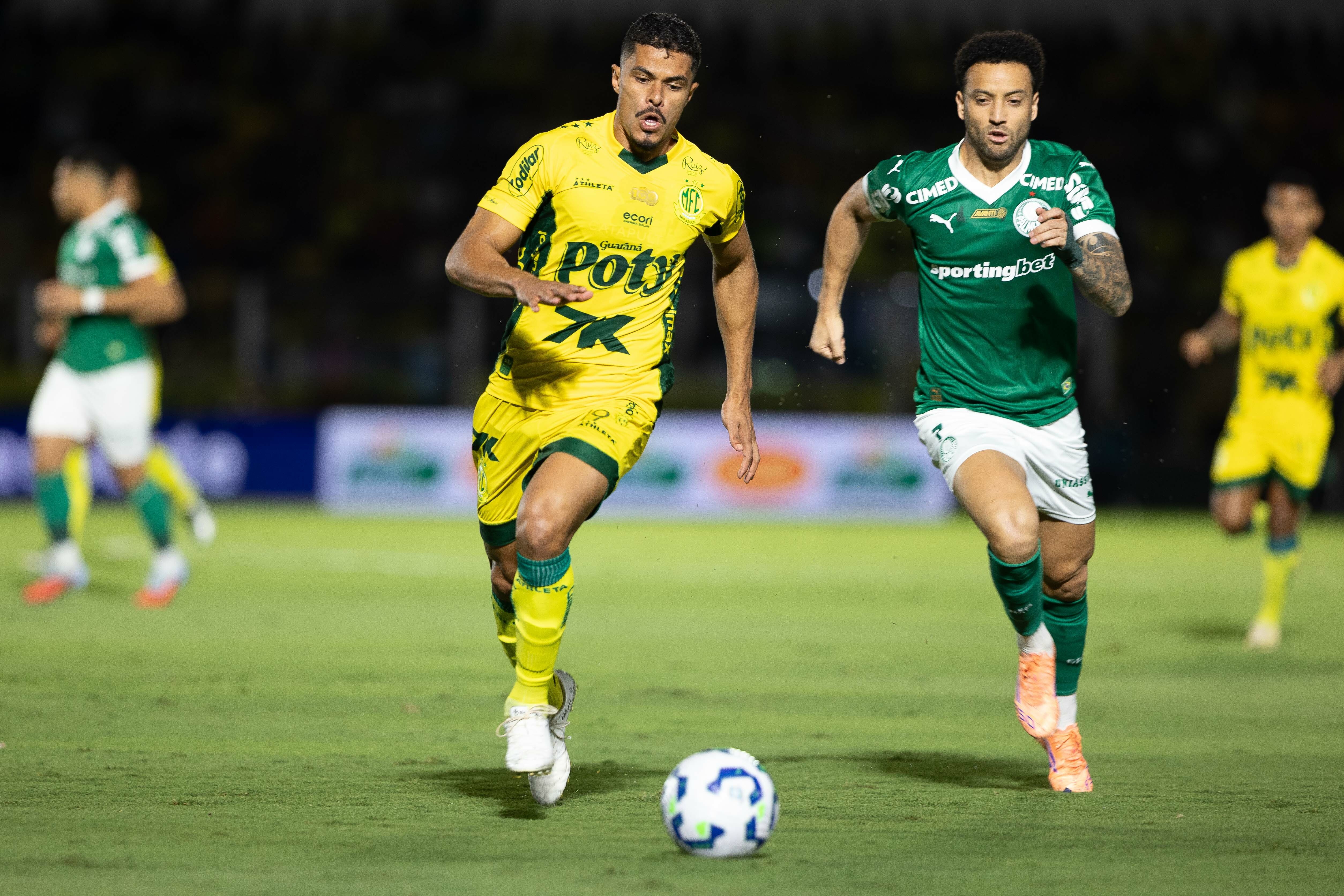 Mirassol desafia Palmeiras e encerra sequência invicta, mudando cenário da liderança na tabela