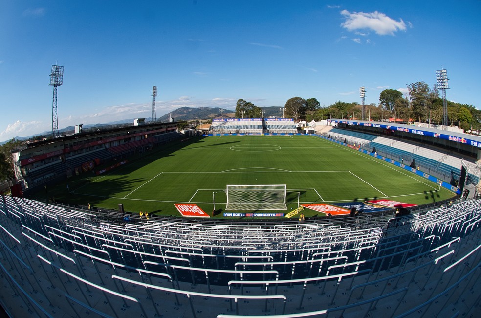 Estádio Cícero de Souza Marques recebe Bragantino x Corinthians