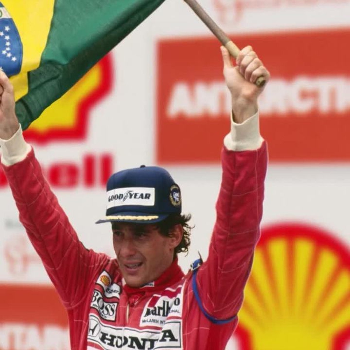Atletas olímpicos ressaltam a importância de Ayrton Senna para o