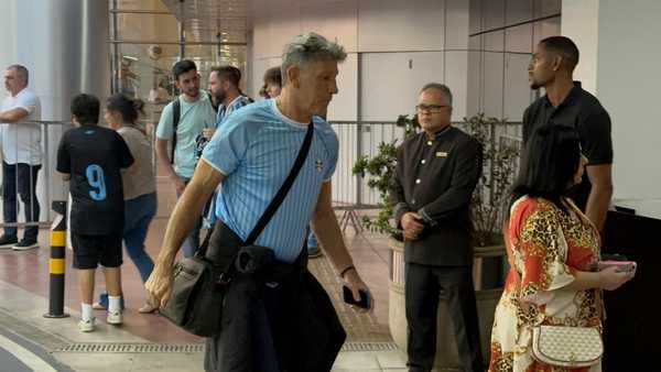 Renato viaja com Grêmio a Brasília enquanto Soteldo fica fora relacionados.