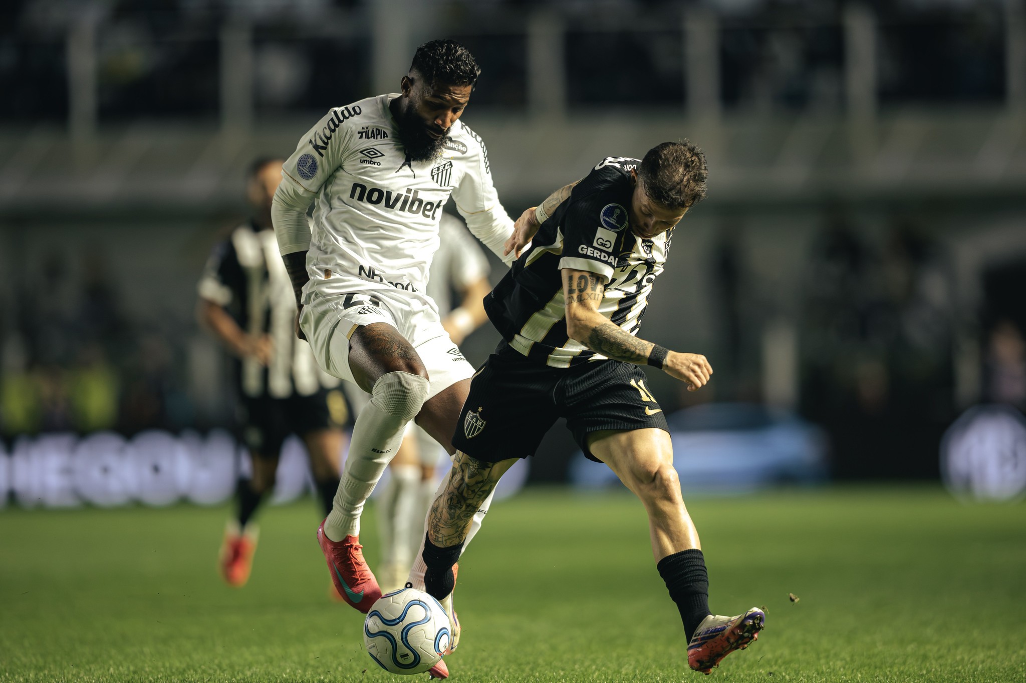 Cuca elogia reforços do Santos, agradece à diretoria e planeja usar Cebolinha contra o Cruzeiro