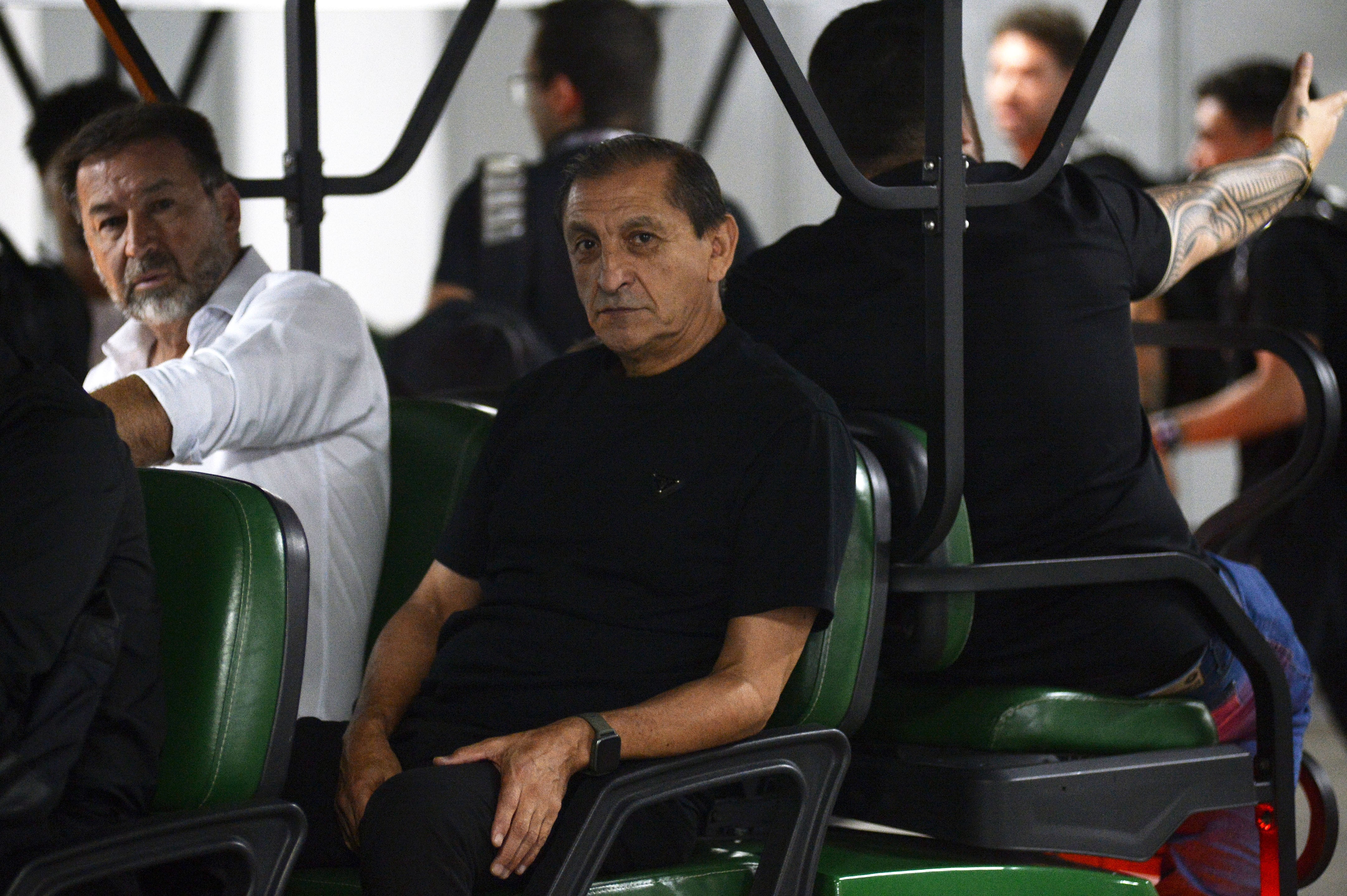 Corinthians demite Ramón Díaz após conquista do Paulistão: os bastidores da decisão.