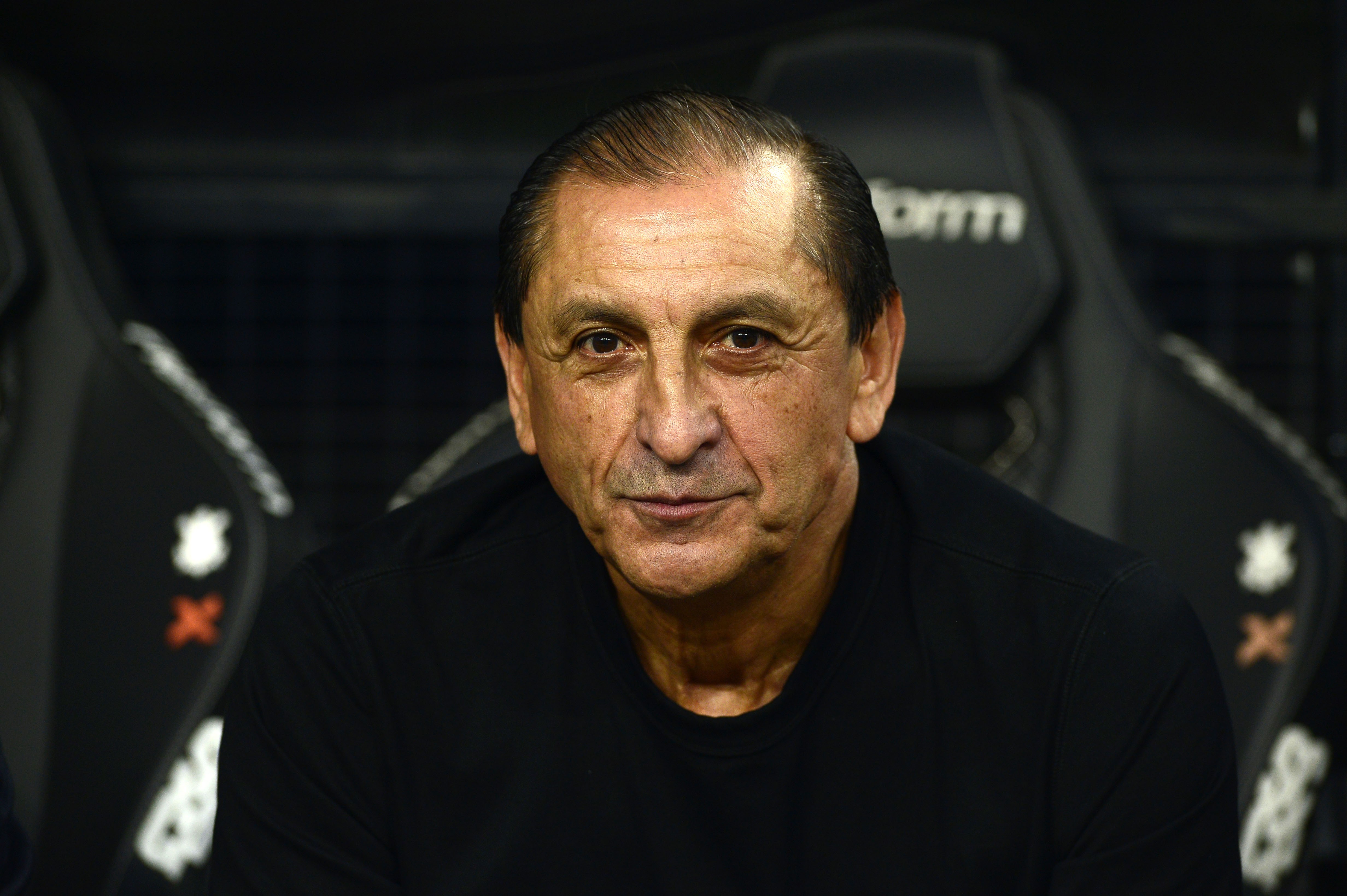 Ramón e Emiliano prometem dedicação total em busca do título no Corinthians.