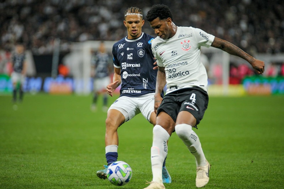Pablo Roberto em ação contra o Corinthians na Copa do Brasil — Foto: Samara Miranda/Ascom Remo