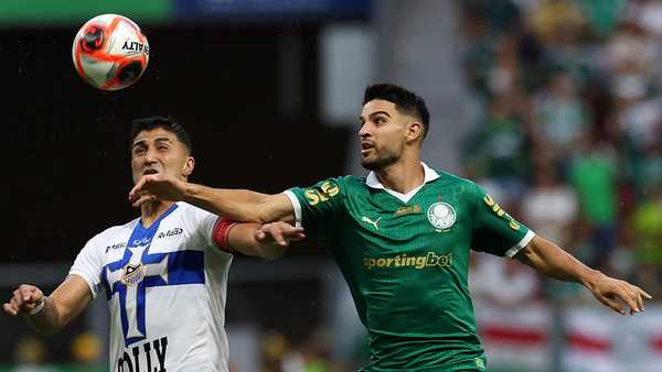 Palmeiras repete roteiro e pressiona ao sair da zona de classificação.