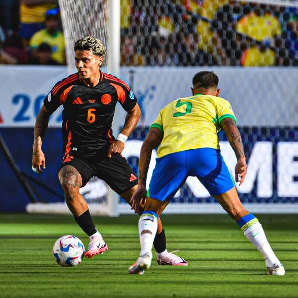 Palmeiras observa valorização de Ríos na Copa América e descarta saída nesta janela.