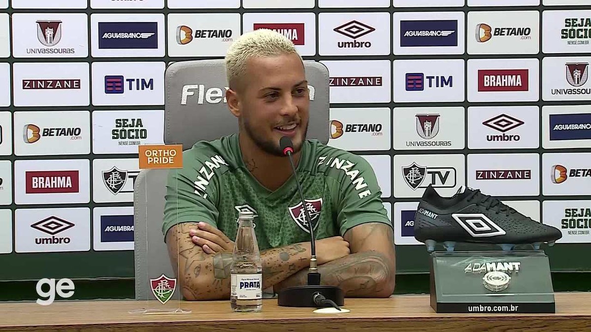 De volta ao Mineirão agora pelo Fluminense, Guga ganha nova