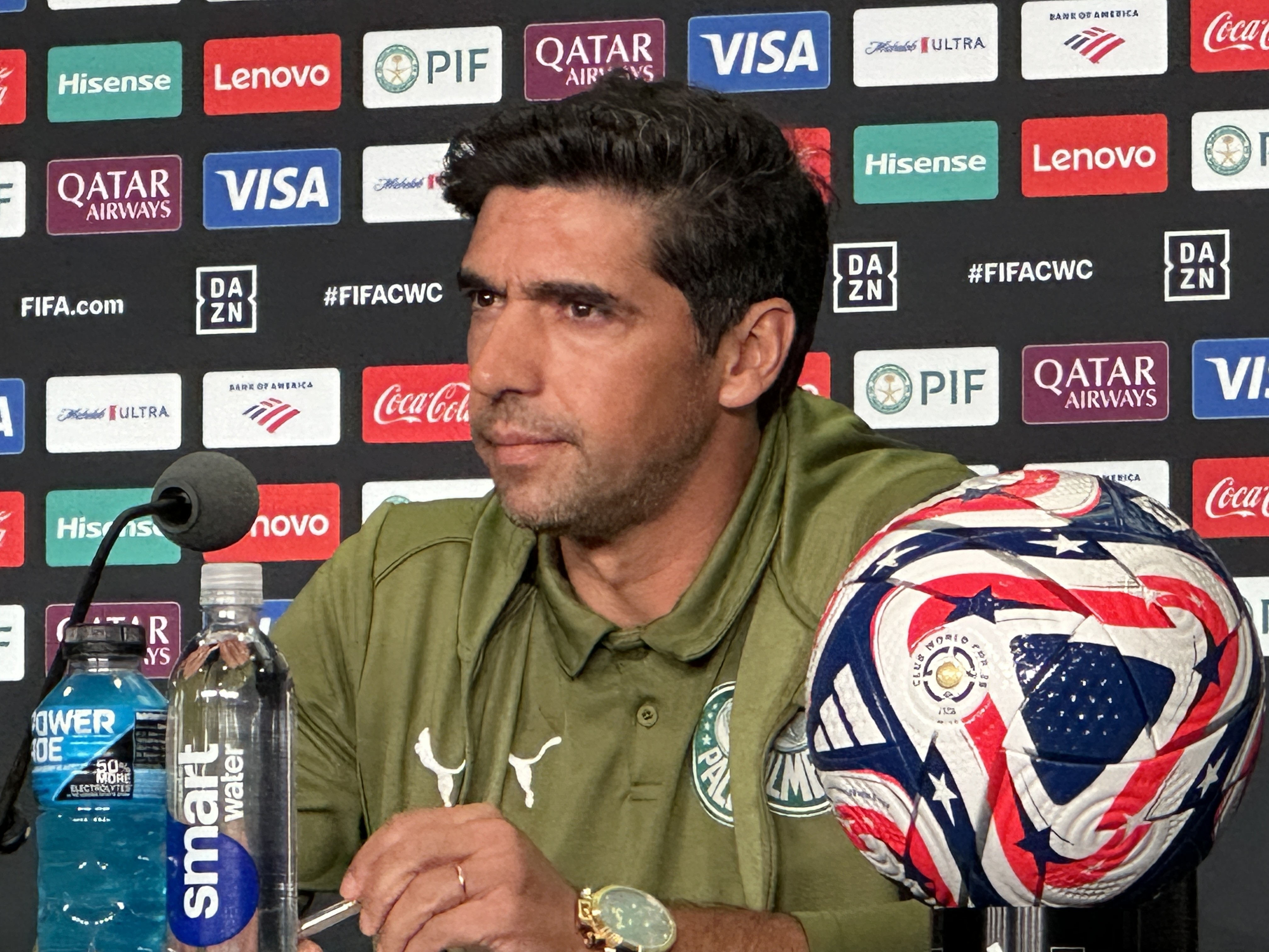 Abel diz que Aníbal pode jogar e planeja Palmeiras contra Botafogo: 