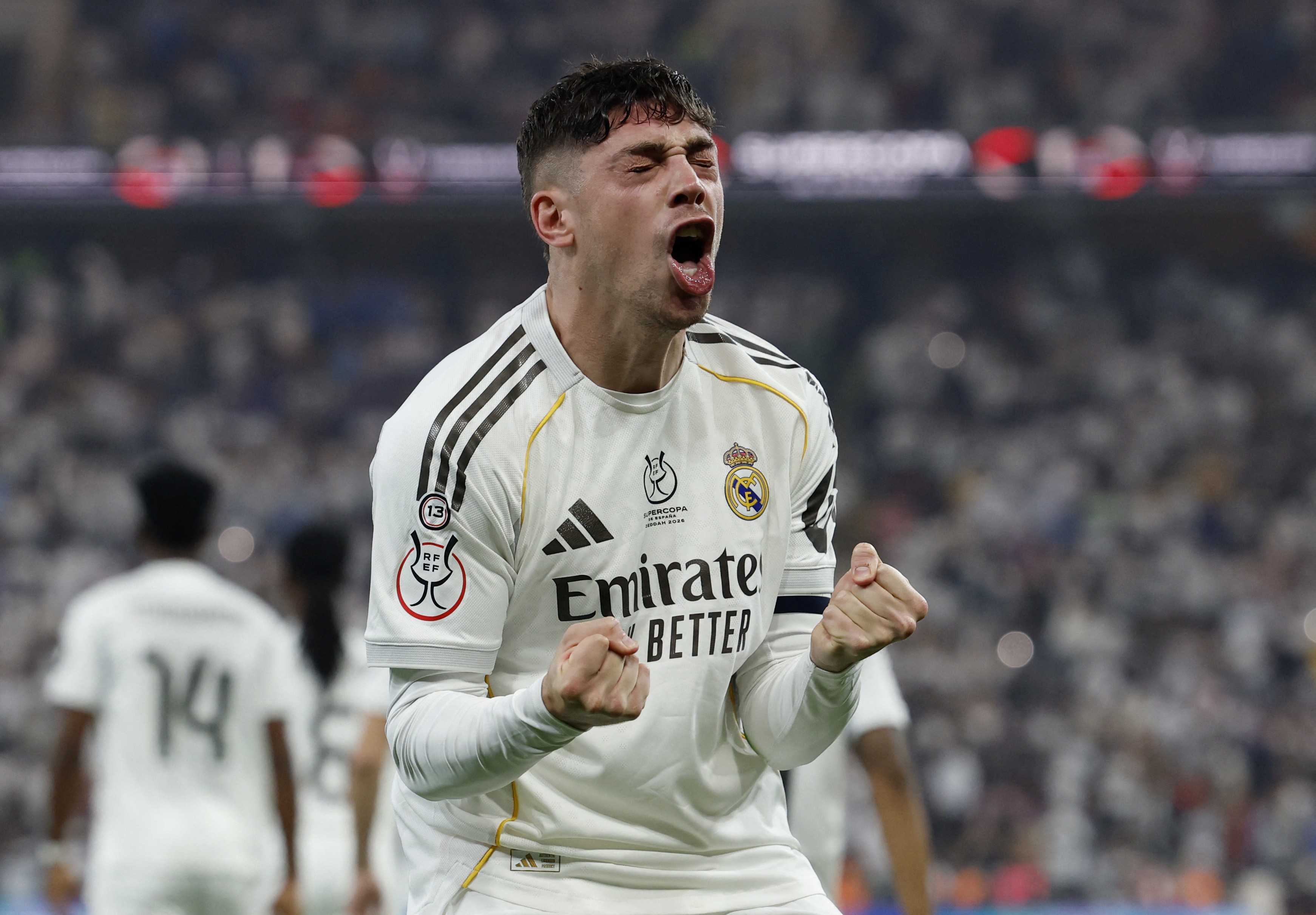 レアル・マドリード VALVERDE HEAT.RDY グレー M Após briga no Real Madrid, Valverde entra na mira do Manchester