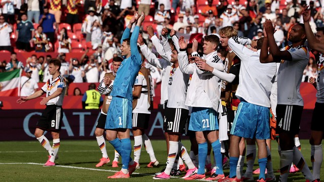 Jogadores da Alemanha comemoram classificação na Copa do Mundo