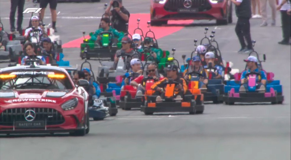 Corrida de Lego antes do GP da Grã-Bretanha — corrida de Lego