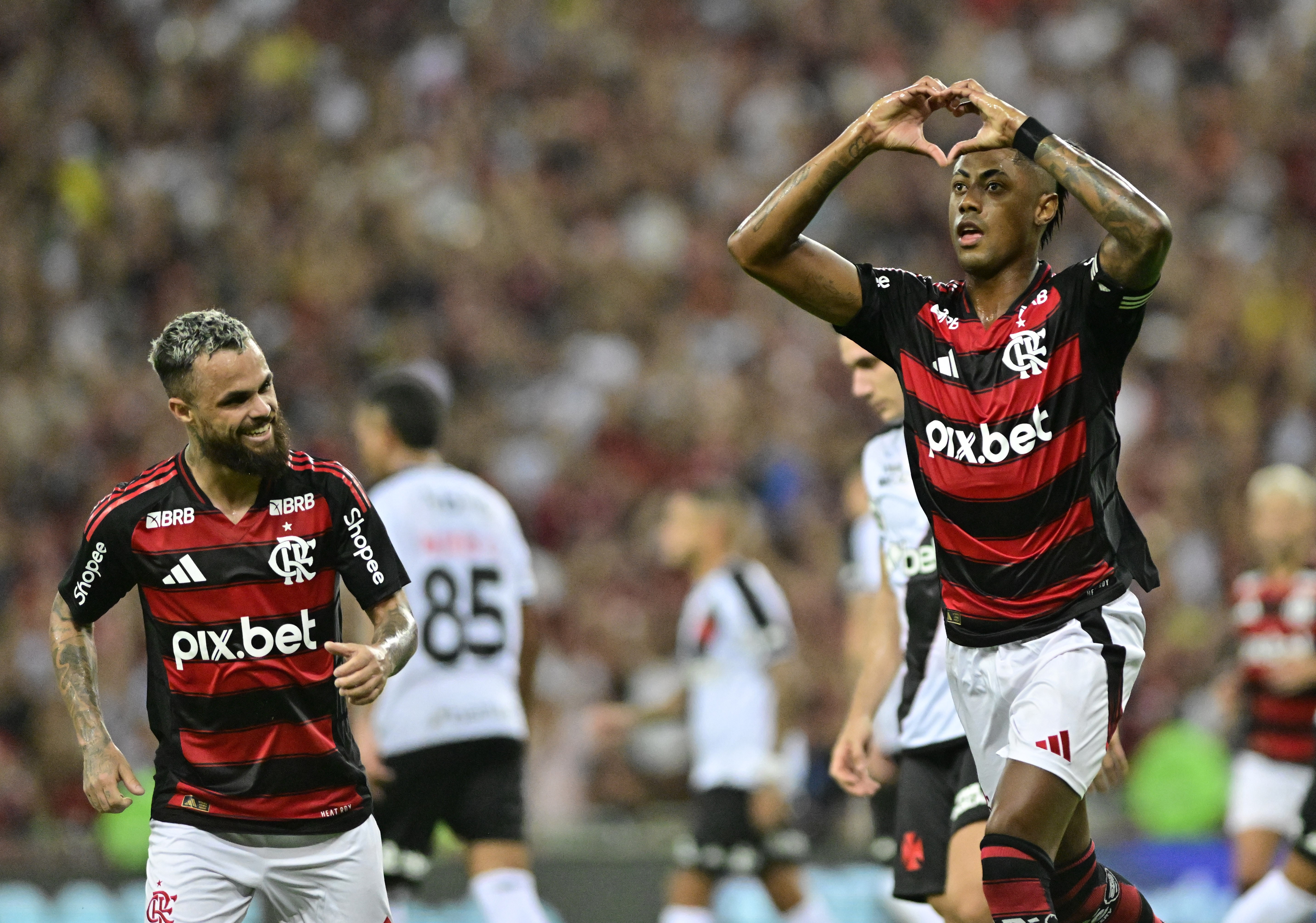 Atuações: Flamengo domina clássico com BH e Cebolinha em grande destaque