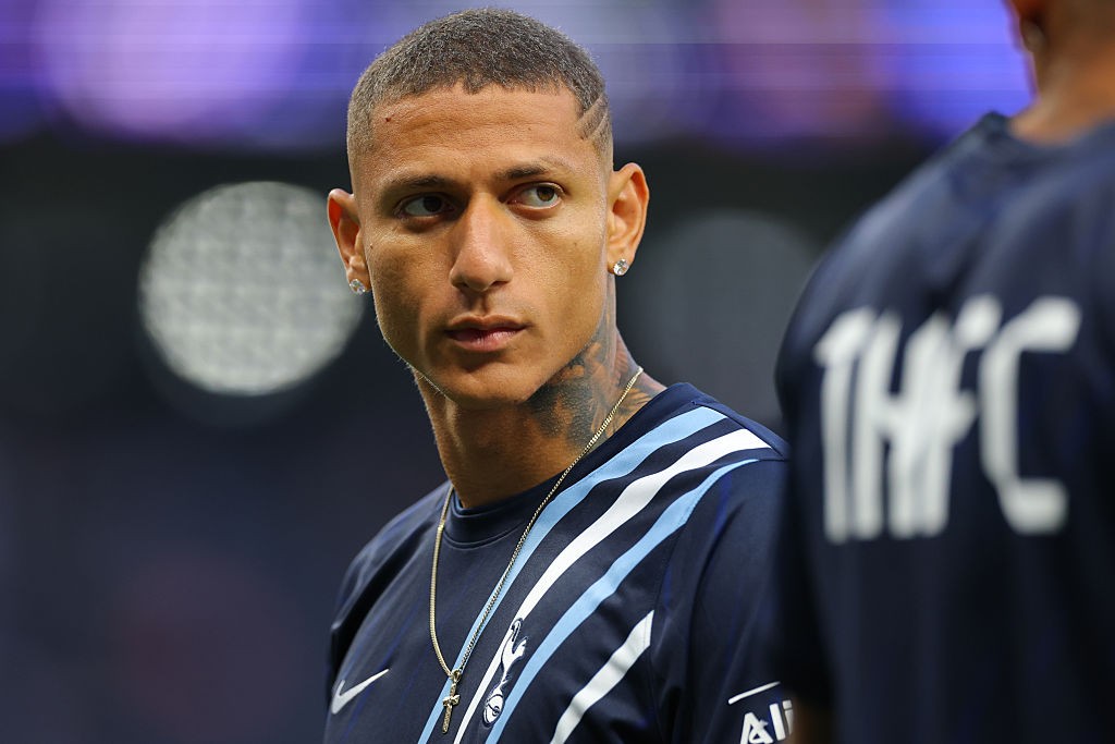 Richarlison tenta rescisão amigável com o Tottenham, mas pode recorrer a justa causa; entenda