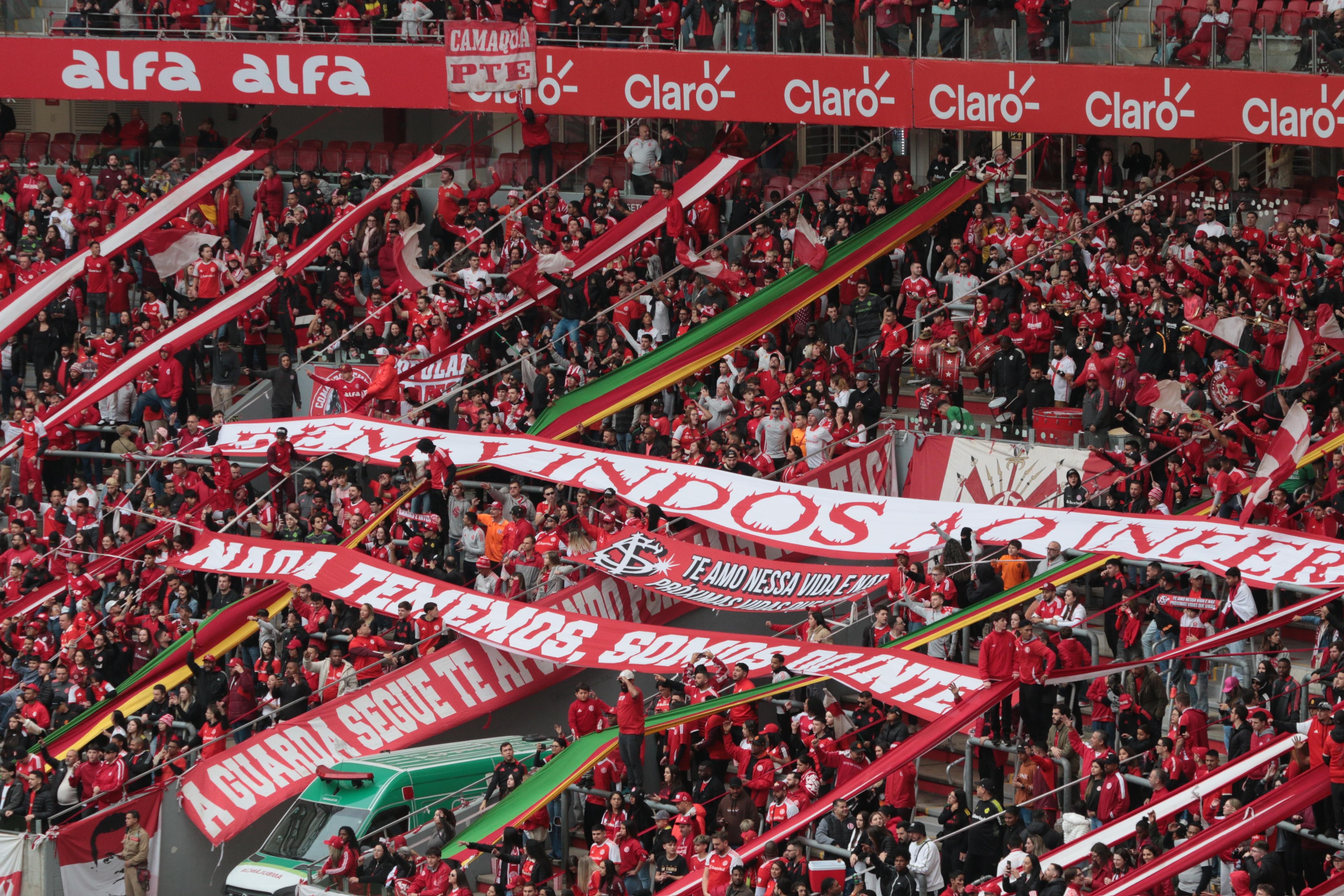 Internacional x Vasco: dicas, palpites e chances no Brasileirão