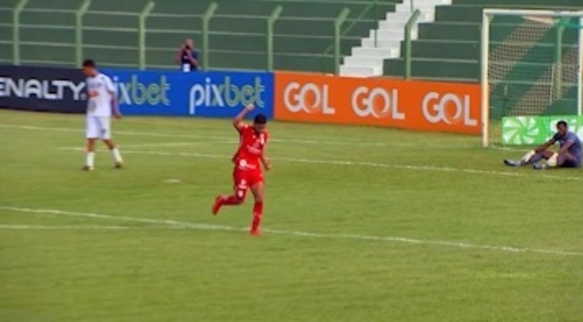 Vila Nova vence o Tanabi e garante classificação à segunda fase da Copinha copa SP de futebol