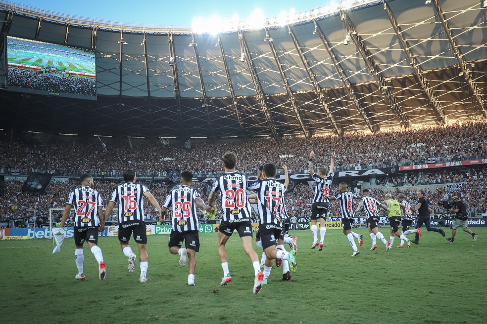 Hoje tem jogo do Galão!  Jogo do galo, Fotos do atlético mineiro