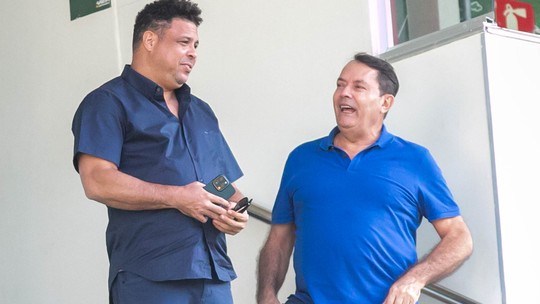 Empresário pede permanência de CEO do Cruzeiro em negociação para compra da SAF  - Foto: (Fernando Moreno/AGIF)