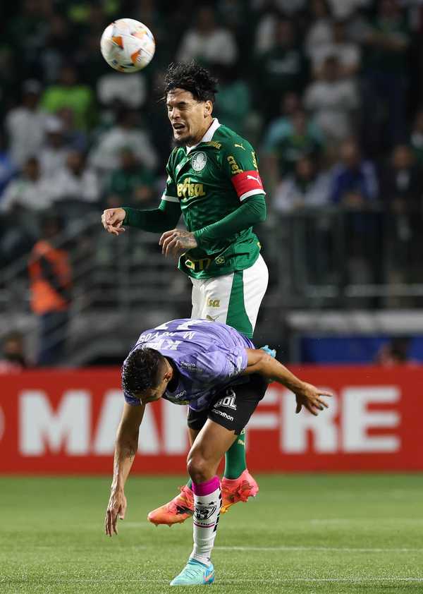 Gustavo gómez empata com luís pereira como maior zagueiro-artilheiro do Palmeiras