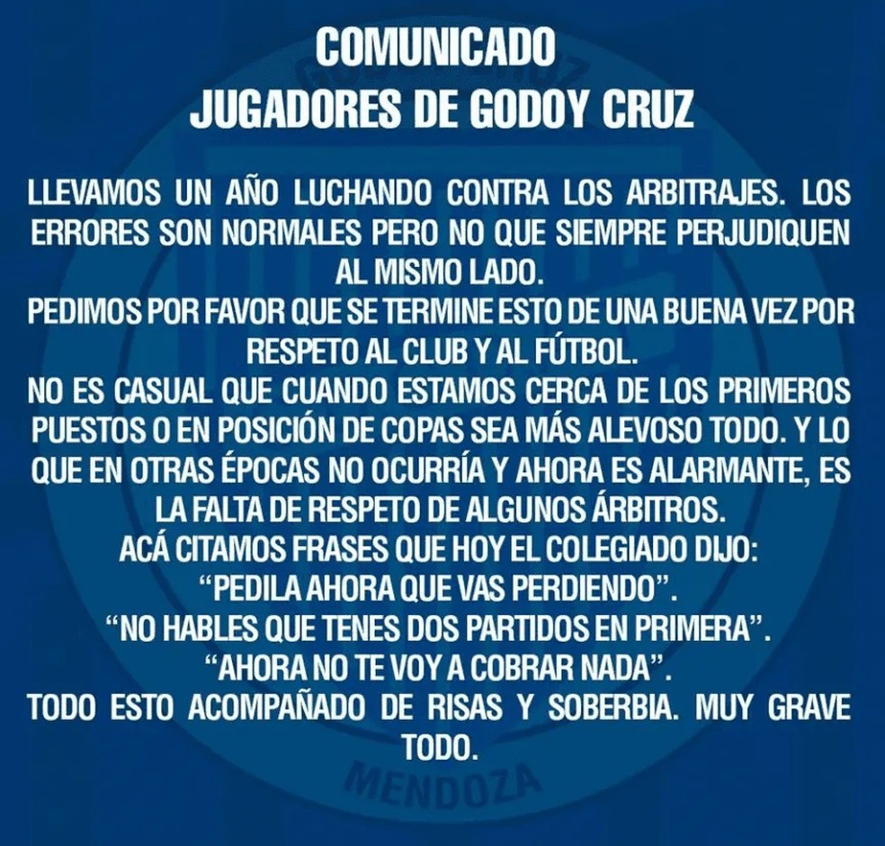 Nota oficial dos jogadores do Godoy Cruz sobre árbitro Dario Herrera — Foto: Divulgação