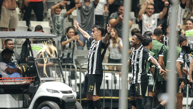 Reinier comemora gol pelo Atlético-MG