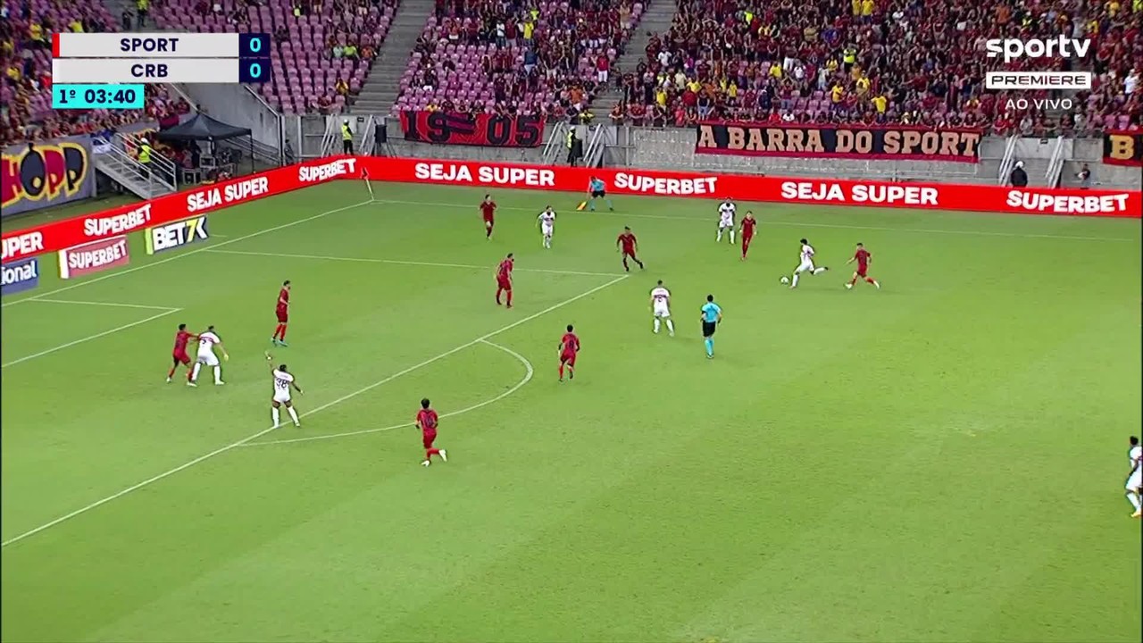 Aos 3 min do 1º tempo - cabeceio defendidobets aposta esportivaAnselmo Ramon do CRB contra o Sport