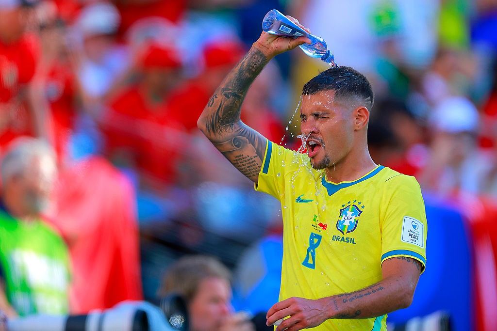 Do colete de gelo à "raspadinha": as estratégias do Brasil para minimizar efeitos do calor na Copa