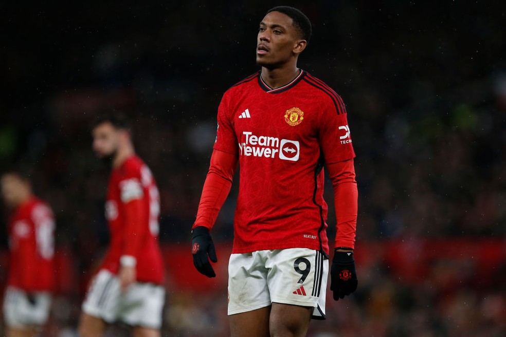 Anthony Martial em ação pelo Manchester United — Foto: Getty Images