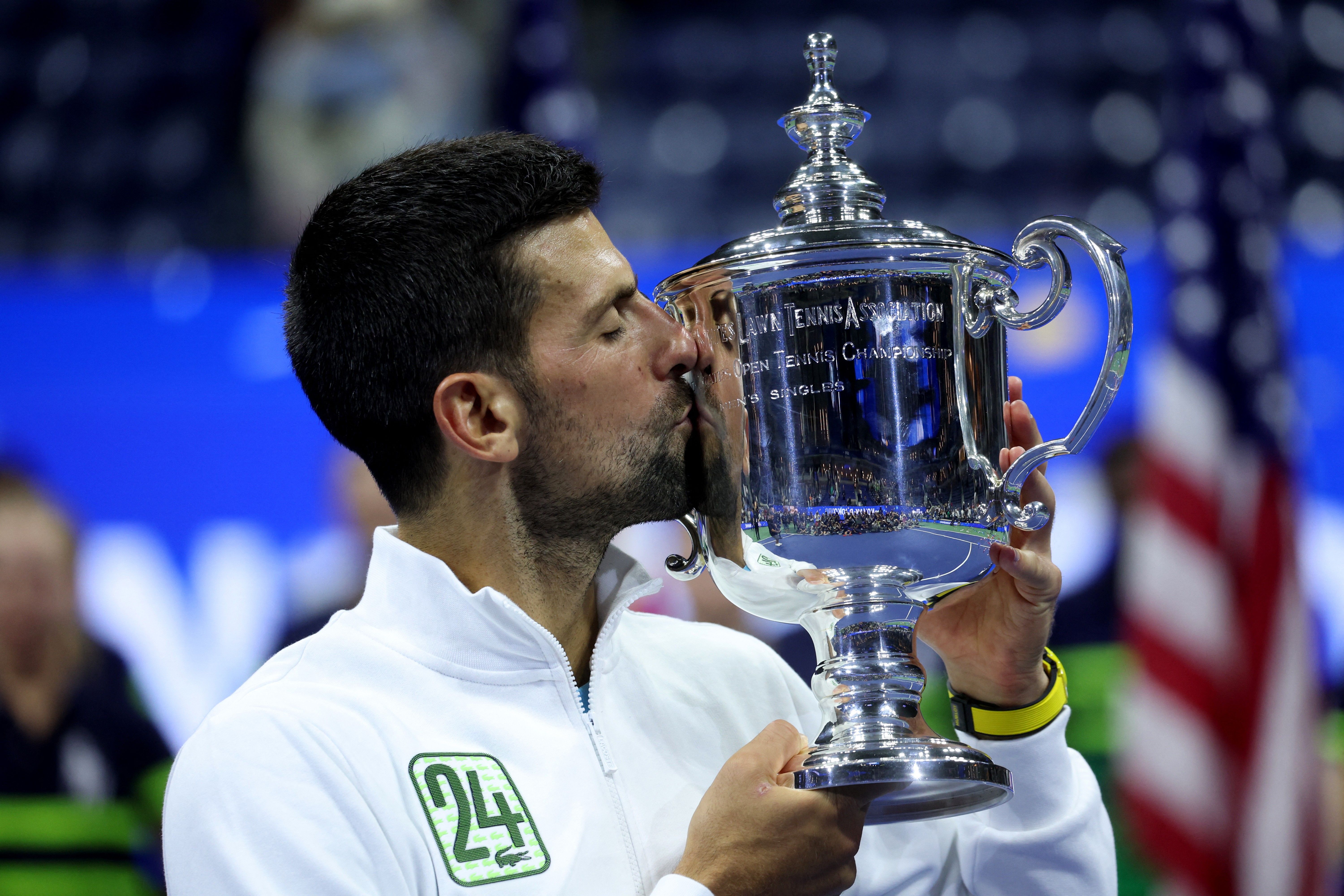 Novak Djokovic em ação durante partida do US Open