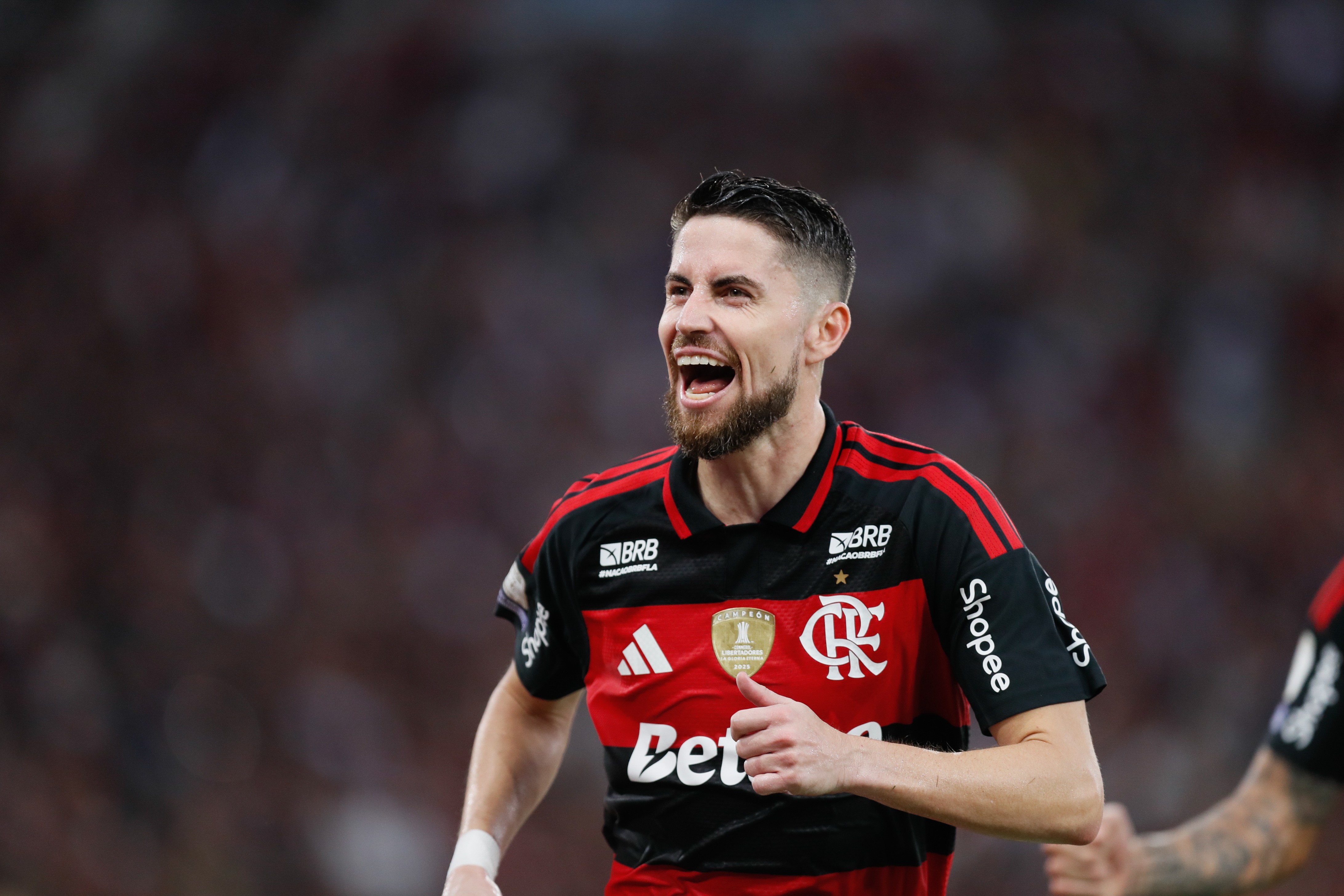 Escalação do Flamengo: dupla titular volta ao meio campo contra o Estudiantes