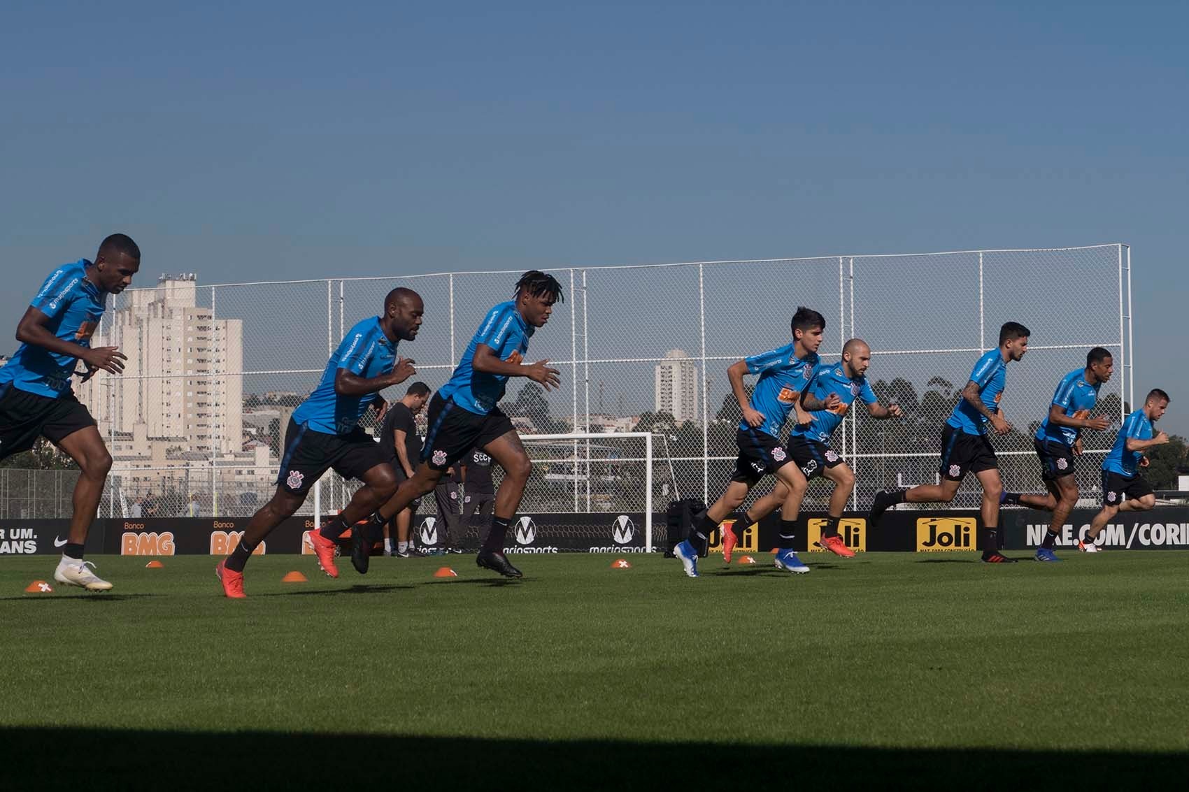 Sem Clayson e outros desfalques, Corinthians se reapresenta no CT e faz ...