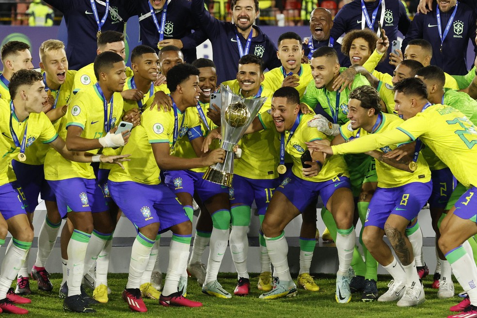 Brasil é campeão do Sul-Americano Sub-20 após 12 anos