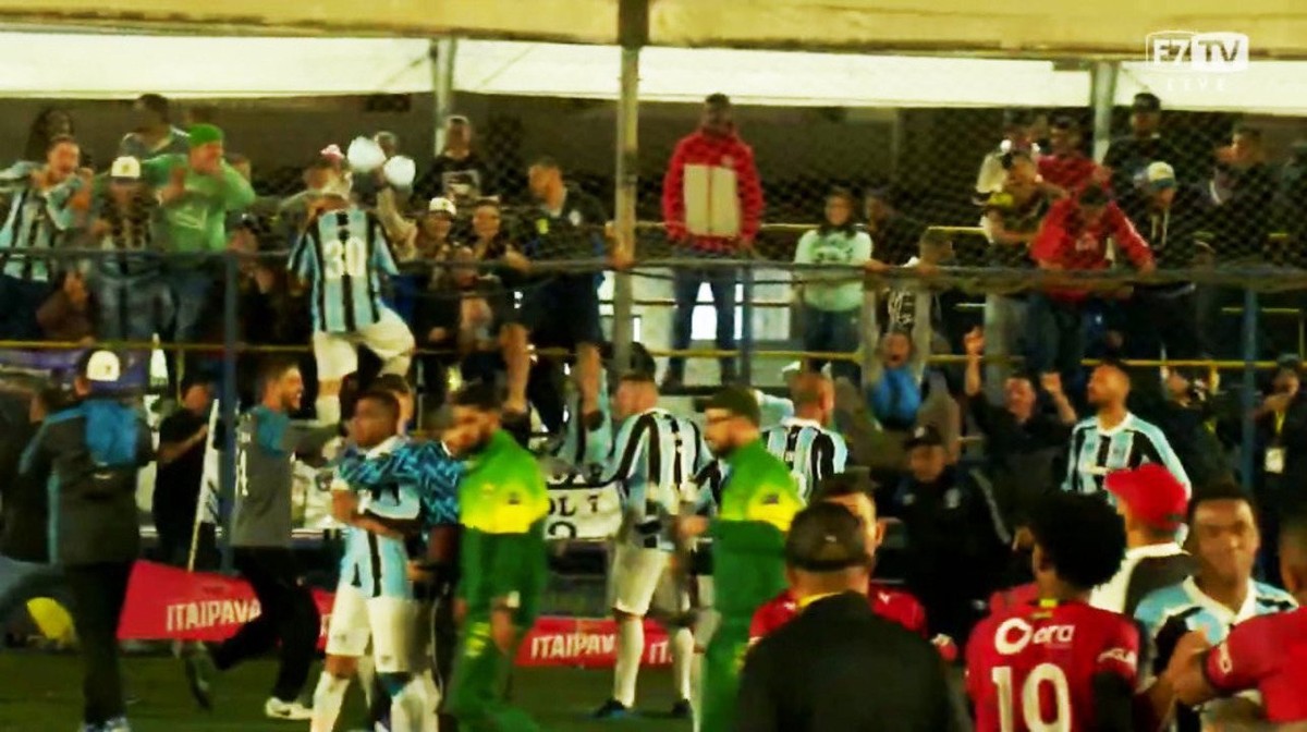 Nos pênaltis, futsal Rio Preto bate Diadema e avança à semifinal