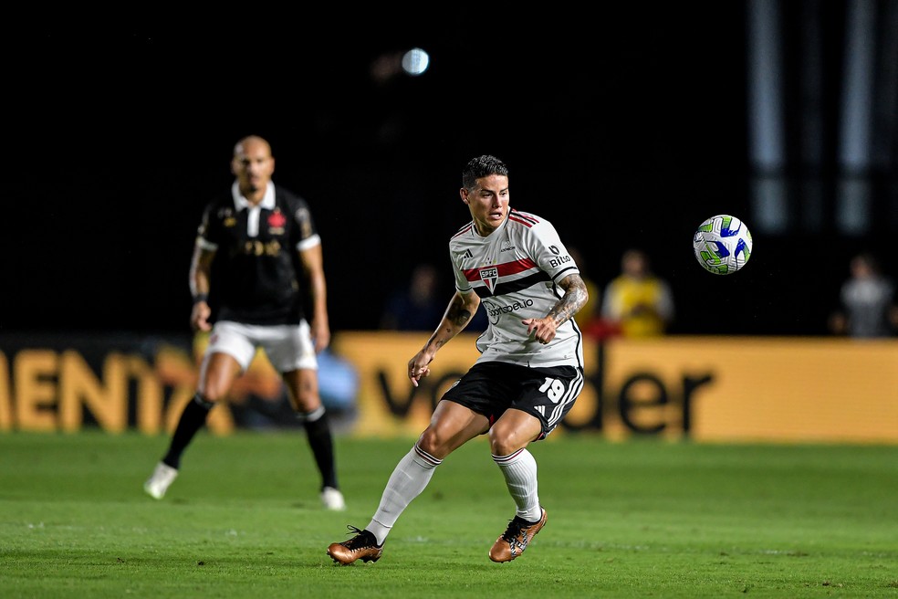 James Rodríguez em Vasco x São Paulo — Foto: Thiago Ribeiro/AGIF