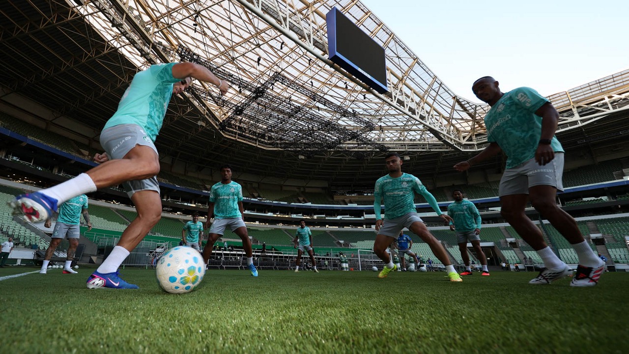 Palmeiras: Paulinho retorna e Abel define estratégia defensiva contra o Fortaleza