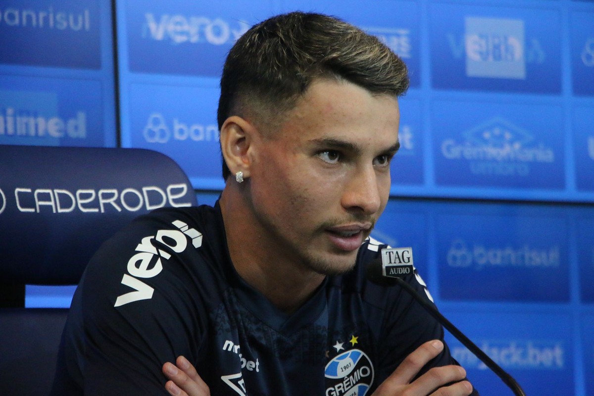 Grêmio informa que Ferreira terá que passar por cirurgia de hérnia