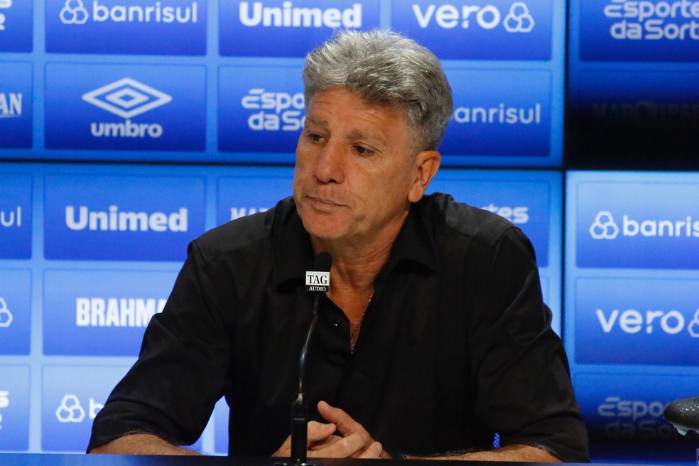 Renato Portaluppi após vitória do Grêmio — Foto: Gabriel Girardon