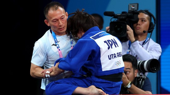 Viralizou: choro da judoca japonesa, sunguinha colorida e os memes das medalhas do Brasil - Foto: (Michael Reaves/Getty Images)