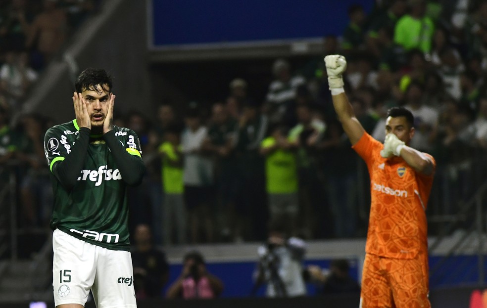 Palmeiras revive trauma nos pênaltis e cai para o Boca na Libertadores