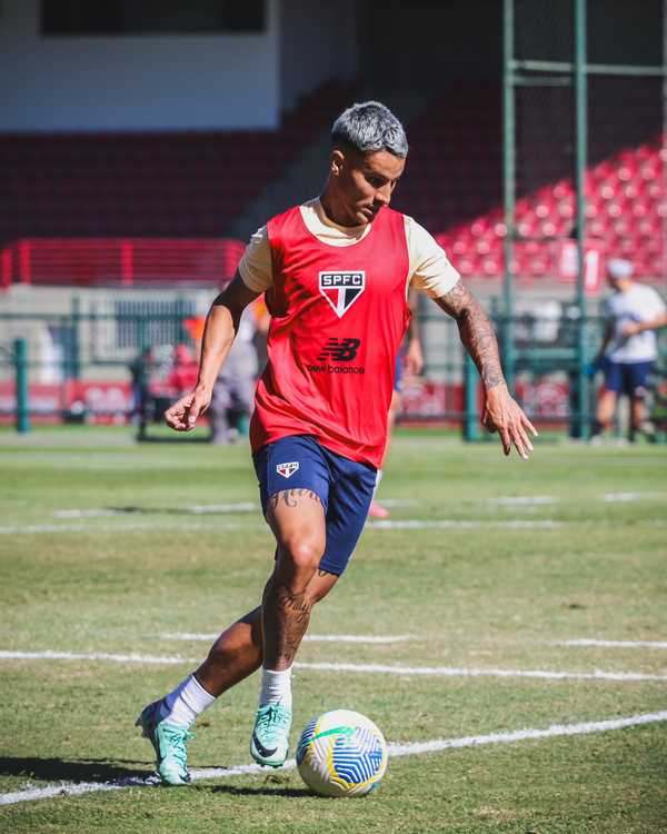 São Paulo se Prepara para Enfrentar o Cuiabá Após Clássico.