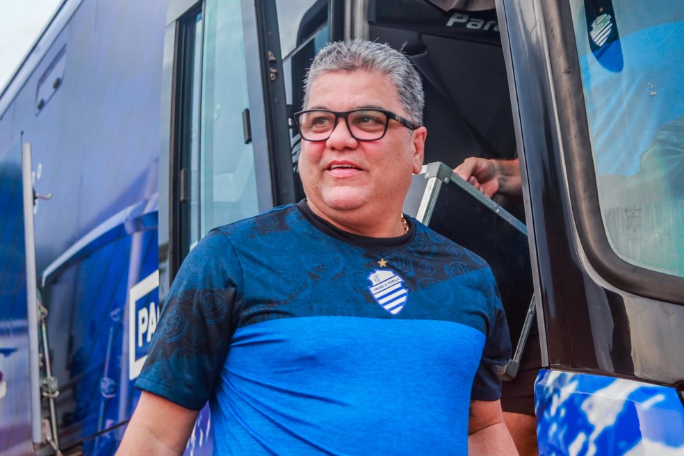Marcelo Cabo, técnico do CSA — Foto: Morgana Oliveira/ASCOM CSA